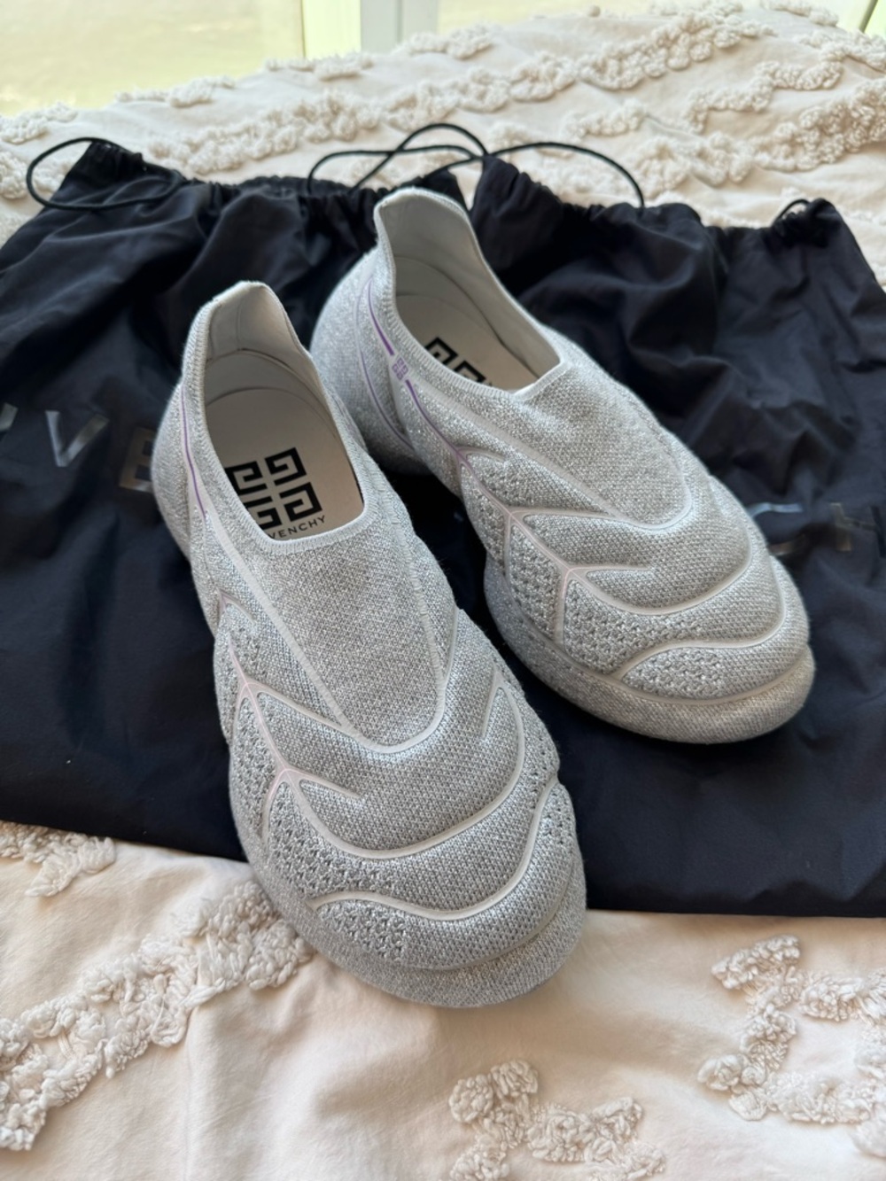 Givenchy TK-360 plus sneakers size 37